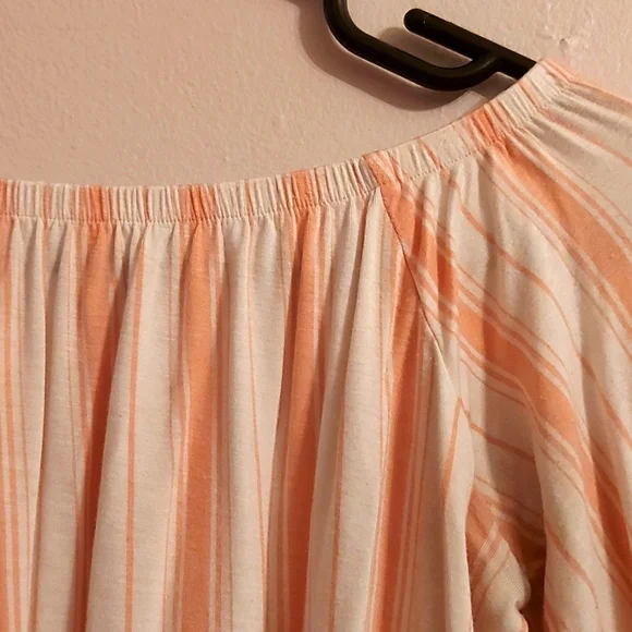 Sweater - Picture 2 of 3